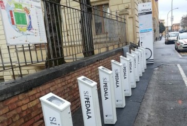 Colonnine per la ricarica elettrica: per la Lega installate senza criterio