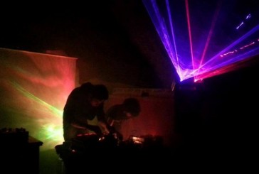 Sei artisti, un solo palco: musica elettronica protagonista alla Corte dei Miracoli