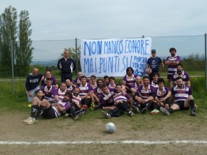 Derby della Provincia Vikings Chianciano contro CUS Siena Cadetti foto sotto striscione Barsport Valtubo Blog