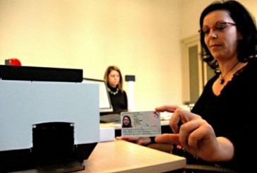 Rilascio delle carte d’identità in una interrogazione del M5S