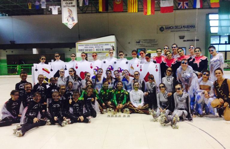 Siena Hockey pluripremiato al trofeo regionale Uisp Gruppi Folk 2015