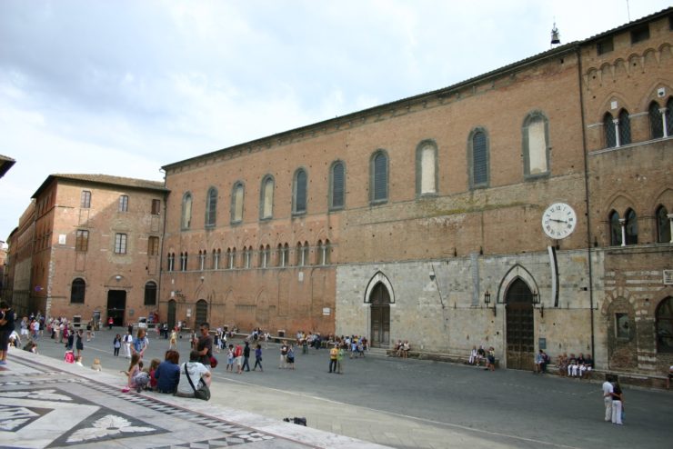 Santa Maria della Scala Live: le Pie Disposizioni aprono la sede