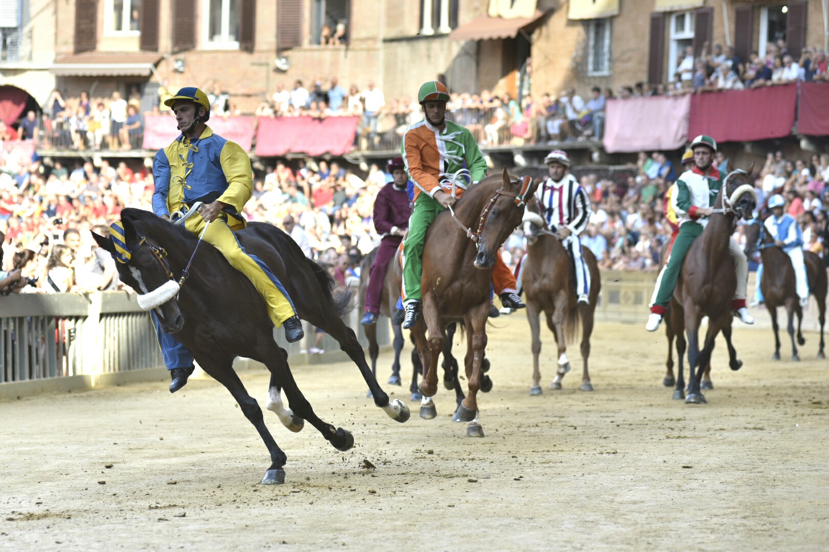 Palio di Siena: la Tartuca si aggiudica la quarta prova
