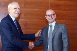 Davide Usai con il presidente Marcello Clarich (foto ©Pietro Cinotti)