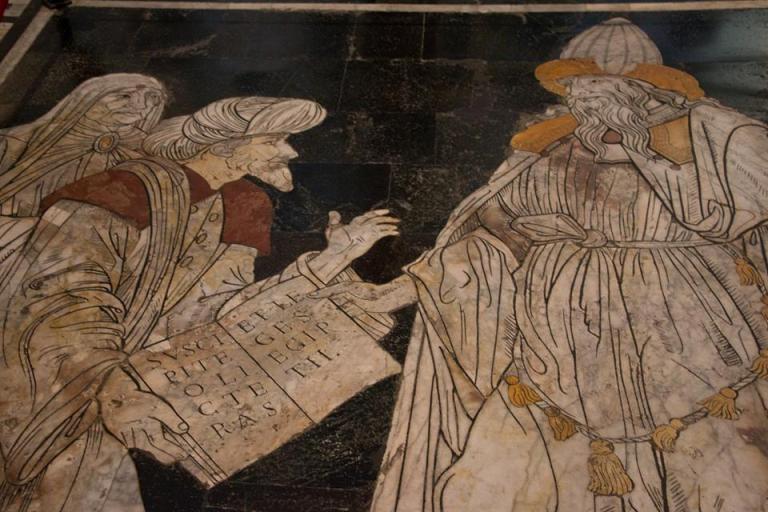 Ermete Trismegisto, misteriosa e affascinante guida per la scoperta del Duomo di Siena
