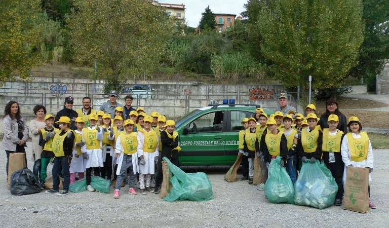 A Montepulciano “Puliamo il mondo” con le scuole elementari