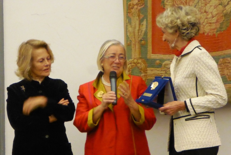 Il Premio Minerva a Donatella Cinelli Colombini