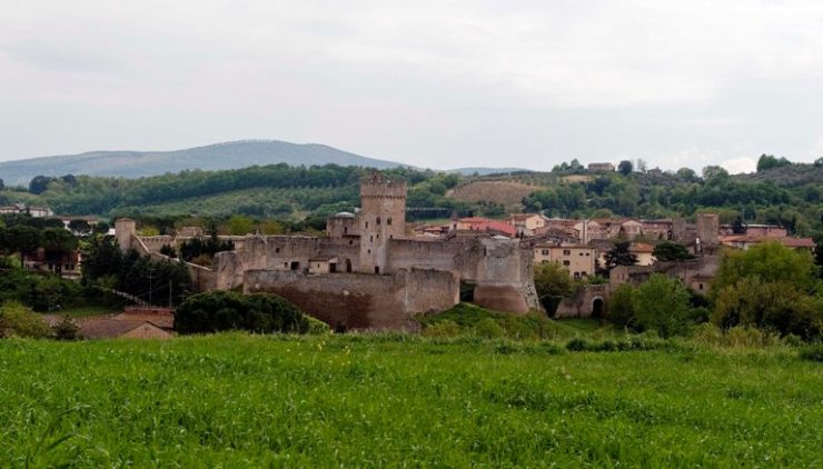 Strada, marciapiedi, illuminazione per via Prato-via Pistoia a Staggia