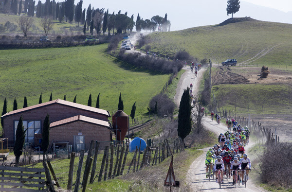 Presentazione a Milano per la “Strade Bianche” 2016