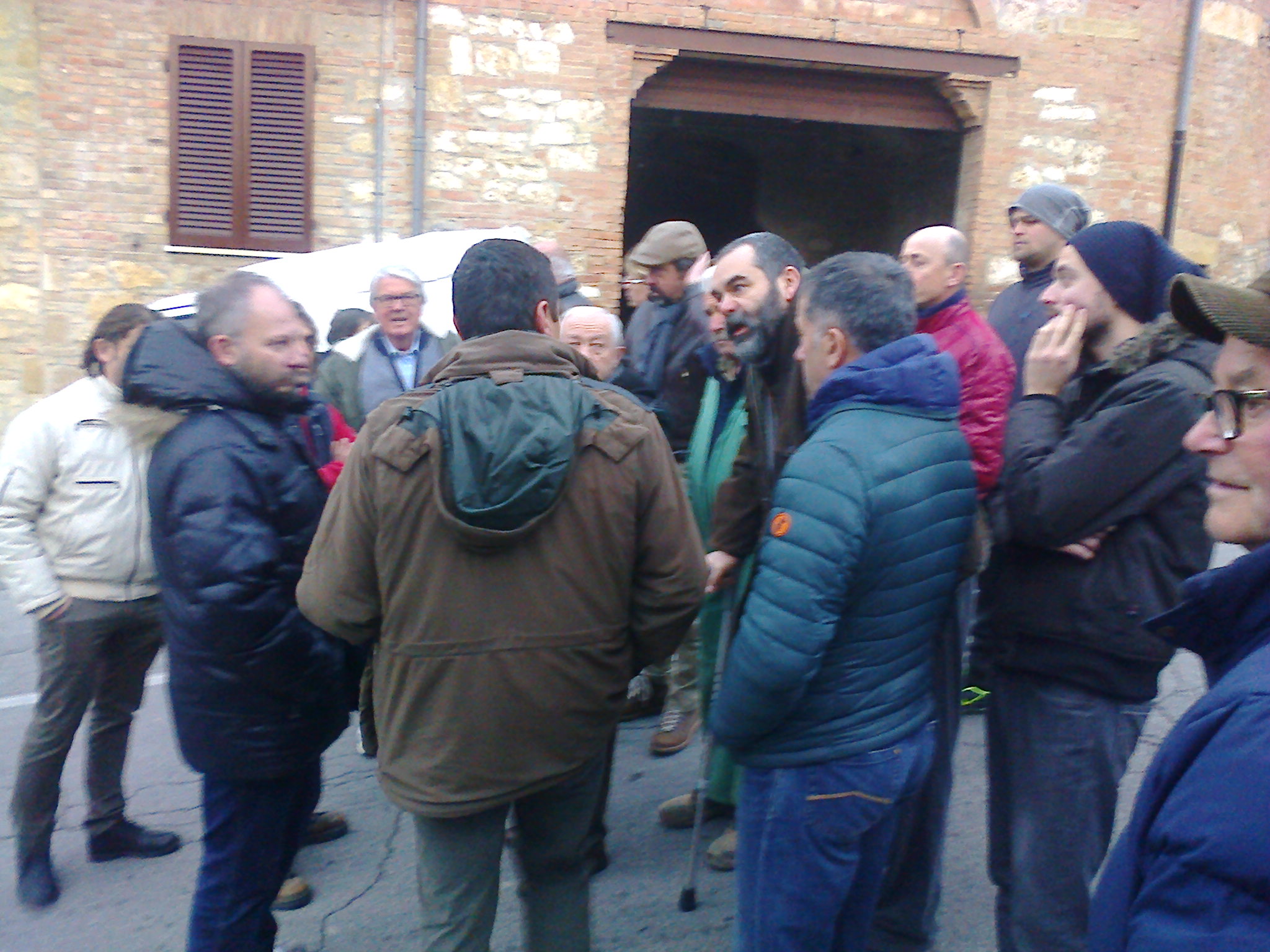 Chianciano: la protesta dei cittadini fa rientrare il senso unico