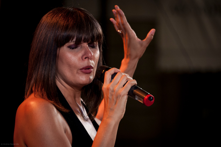 Silvia Mezzanotte canta ad Andria