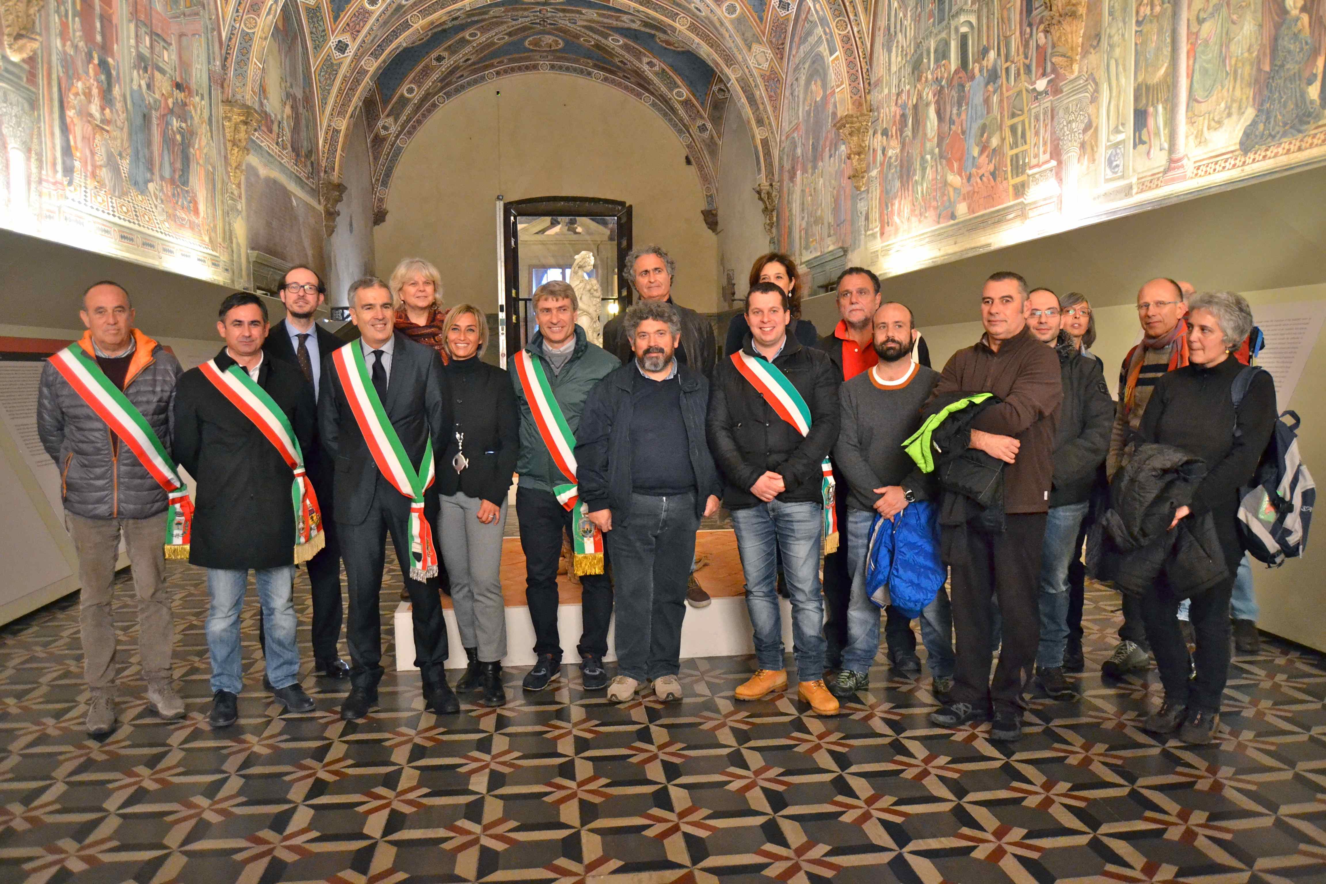 Da Siena a Roma lungo la Francigena: inizia il cammino dei nuovi pellegrini