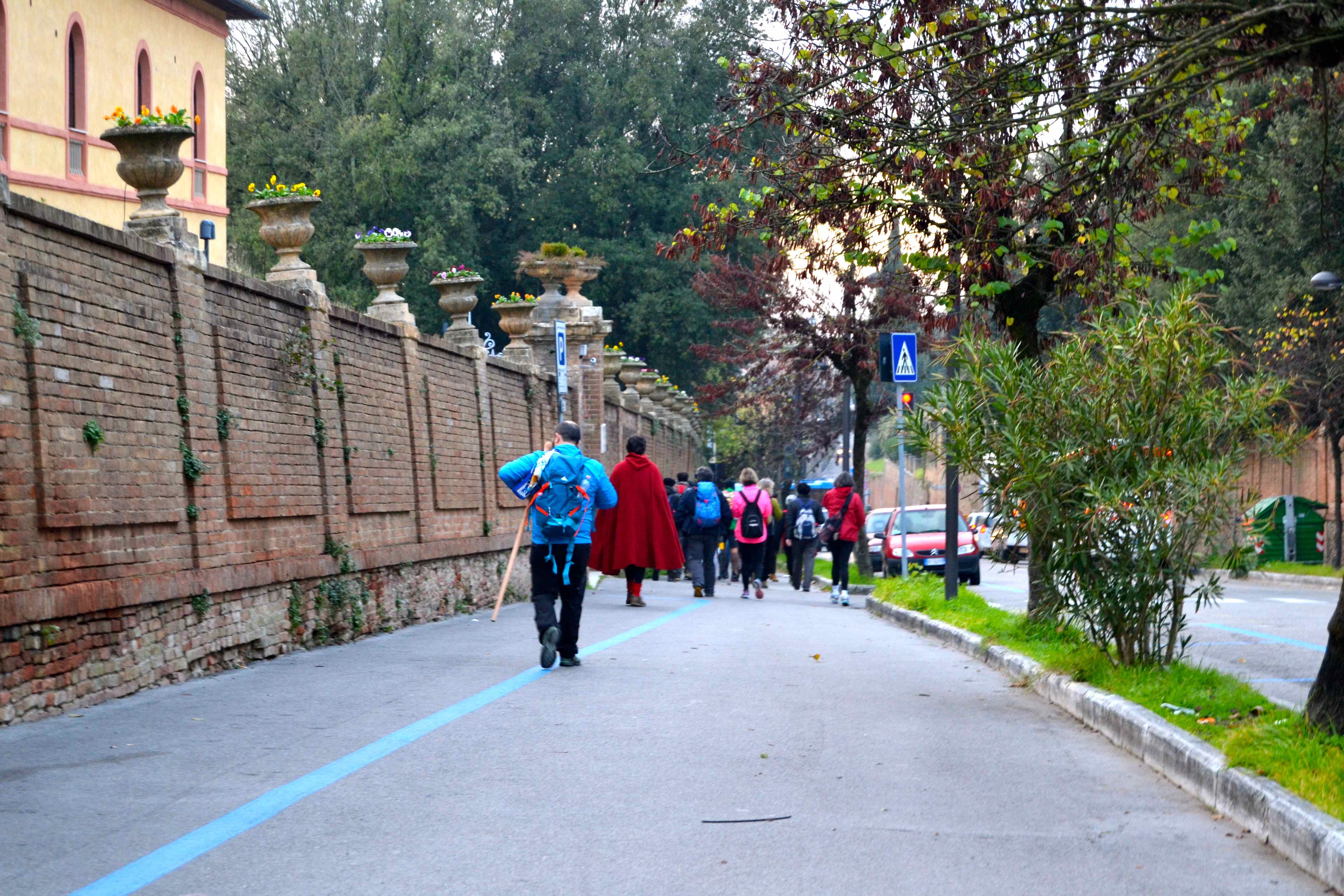 I nuovi pellegrini in cammino verso Roma sulla Francigena