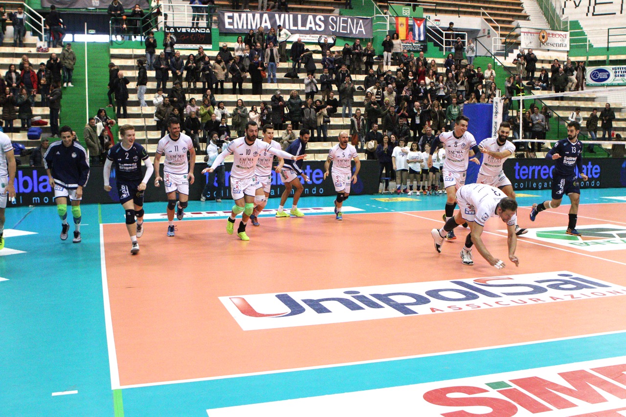 Volley: Siena combatte e vince con Brescia
