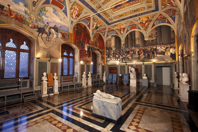 Gli Instragramers Siena in visita al museo civico