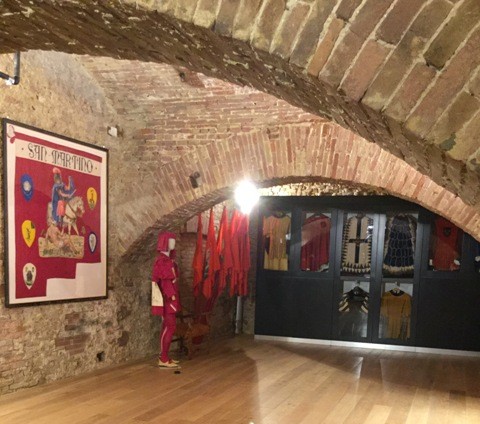 Viaggio nella storia dei costumi del “Corteo Storico”