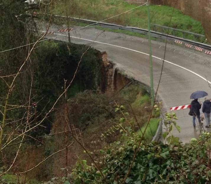 Via Peruzzi riapre il 29 dicembre a senso unico