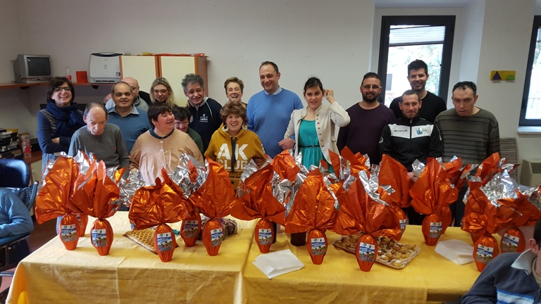 Pam e Mens Sana portano uova di cioccolata nelle strutture socio sanitarie