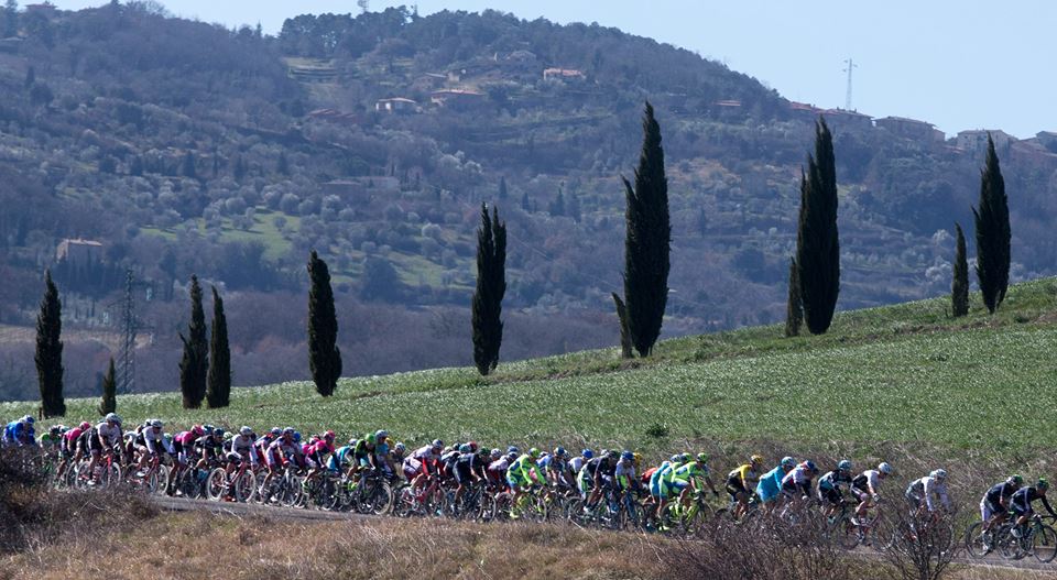 Gran Fondo Strade bianche: più di 2mila in corsa