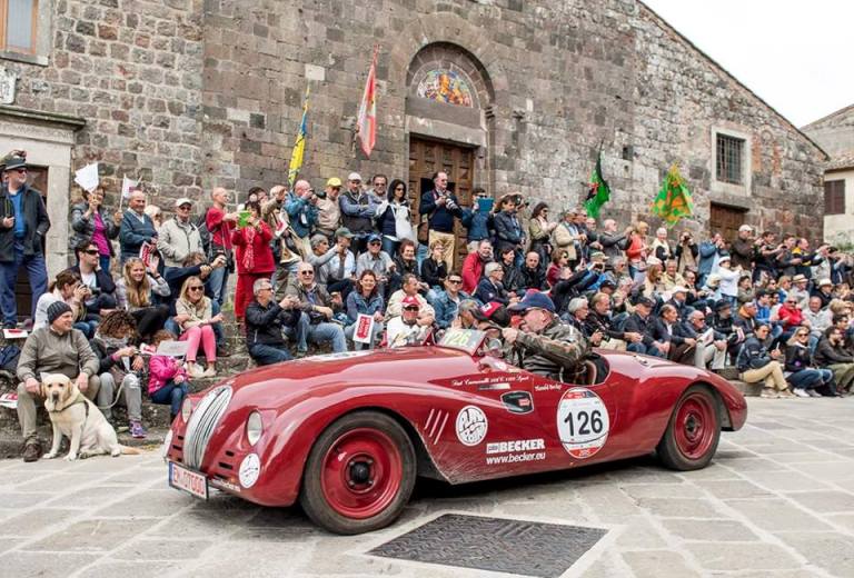 Radicofani: ecco la mitica Mille Miglia
