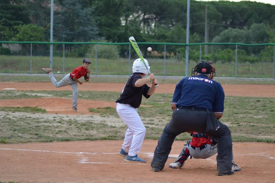 Prima partita degli Allievi sul diamante di Castellina