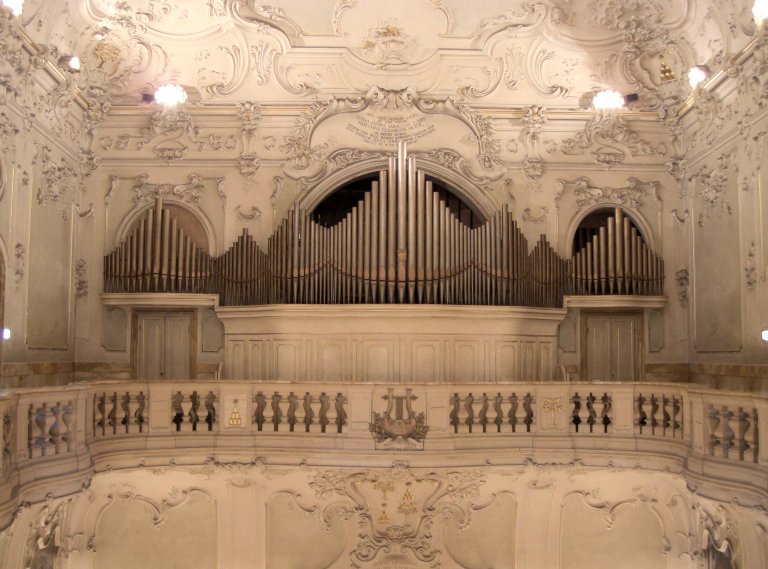 Guido Chigi Saracini e l’organo, un incontro che ha prodotto l’Accademia Chigiana