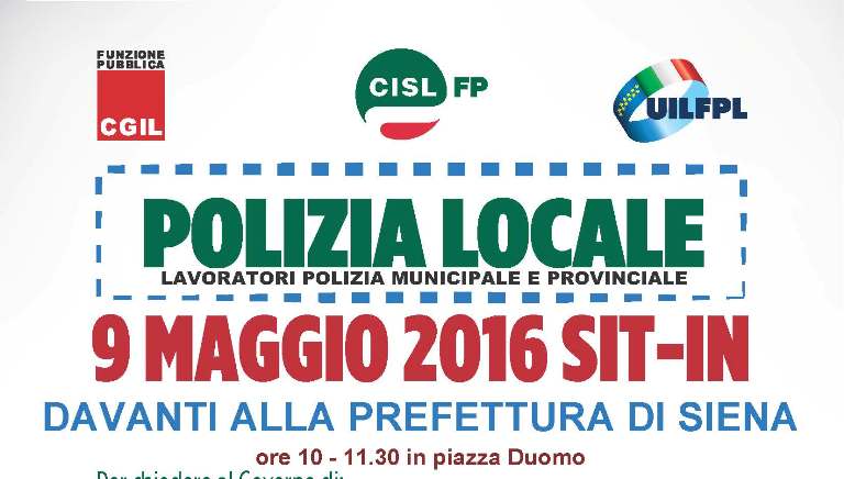 Sit-in della Polizia Locale in Piazza del Duomo a Siena