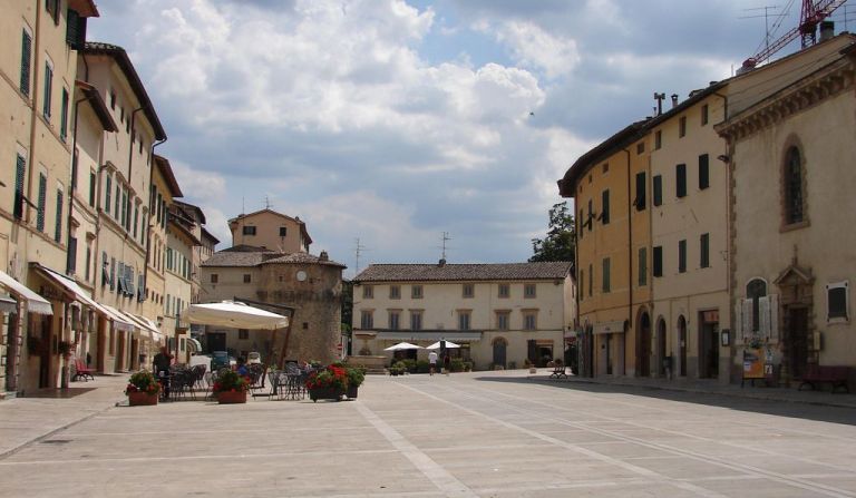 Cetona accende “Le Luci del Natale” con tre giorni per i più piccoli 