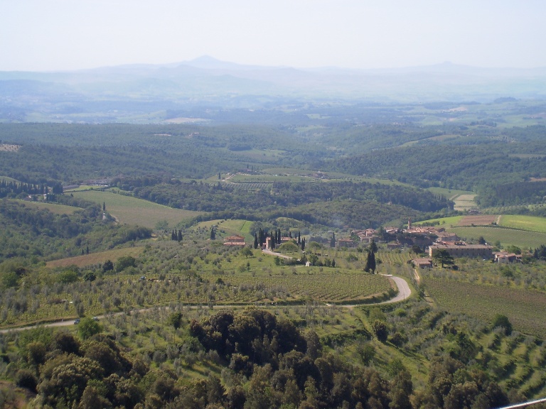 Castelnuovo e le Terre di Siena protagonisti della 1001 Miglia, ultramaratona ciclistica
