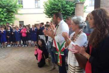 Primo giorno di scuola a Chiusi con sindaco e assessori