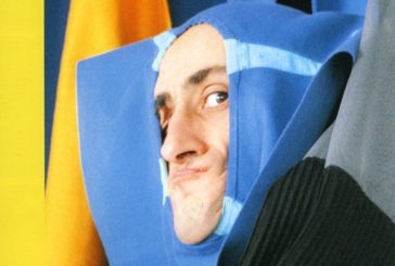 Con TeatrInScatola il teatro contemporaneo è una capra 