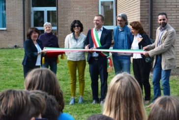 Taglio del nastro alla scuola di Sarteano