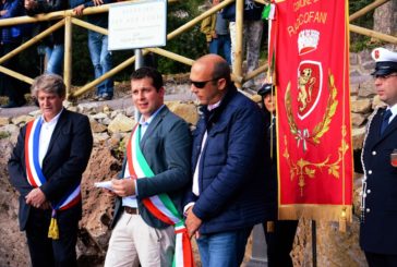 Radicofani: un parcheggio un po’ giardino e un po’ panorama