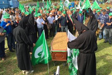 Funerale del grano italiano: oltre 500 agricoltori a difesa della dignità