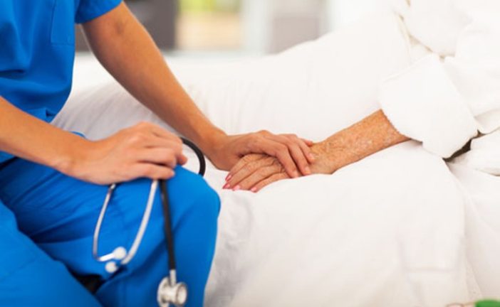 Regione: potenziate con 7,7 milioni le cure palliative