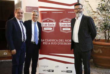 “Strade bianche”: il grande ciclismo è a Siena
