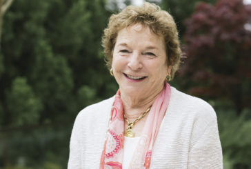 A spasso per Cuna con Frances Mayes
