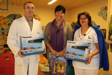 La Bulletta dona materiali e giochi alla Pediatria