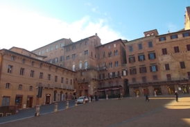 Ritratti in Piazza, l’arte torna nel cuore della città