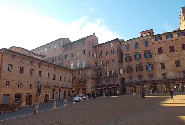 Ritratti in Piazza, l’arte torna nel cuore della città