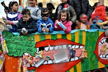 Doppio Carnevale unico tema:  la raccolta differenziata