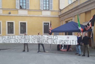 Forza Nuova in piazza a difesa dei risparmiatori