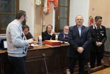 Montepulciano premia il Luogotenente Andreozzi e Sbandieratori e Tamburini