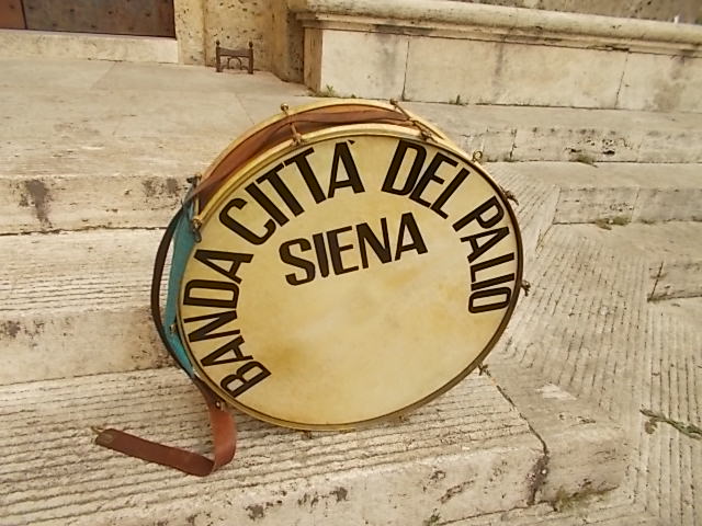 25 Aprile: concerto della banda Città del Palio in piazza Salimbeni