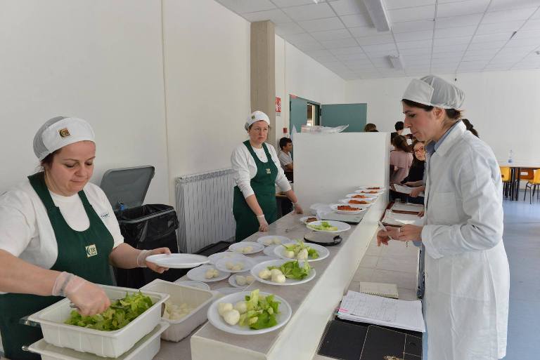 Chiusi: biologa alle mense delle scuole per un servizio di qualità