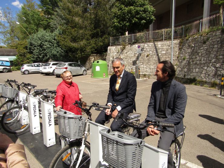 Inaugurata la ciclostazione di Vico Alto