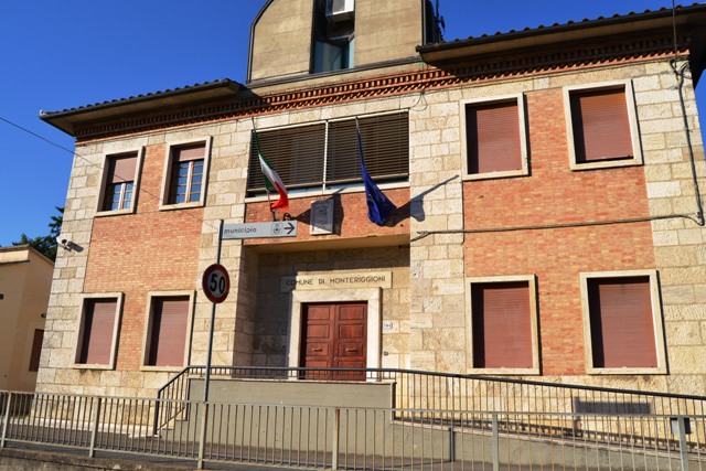 Monteriggioni: uffici chiusi lunedì 14 agosto