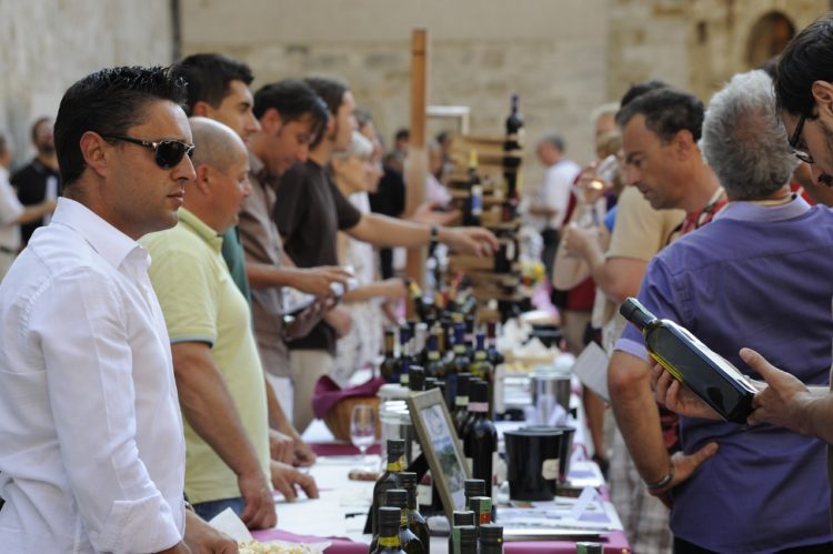 Magica notte di San Lorenzo a San Gimignano con Calici di Stelle