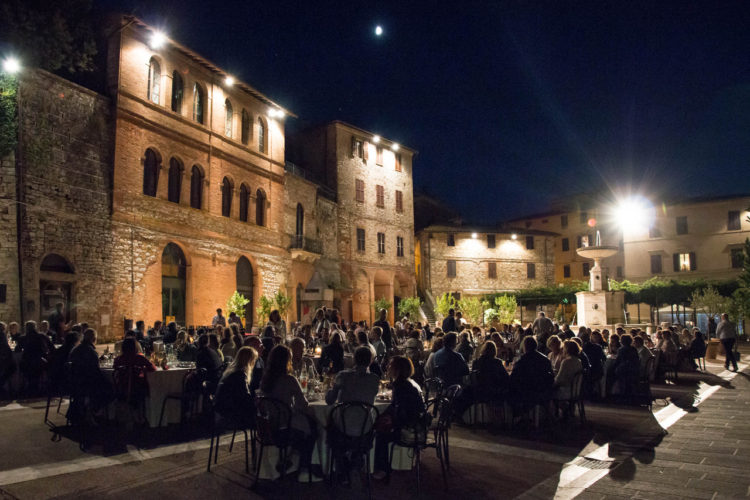 Castelnuovo: con ‘Calici di Stelle’ fra sapori tipici e buon vino
