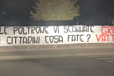 Striscione di Casaggì e Gioventù Nazionale a Torrita
